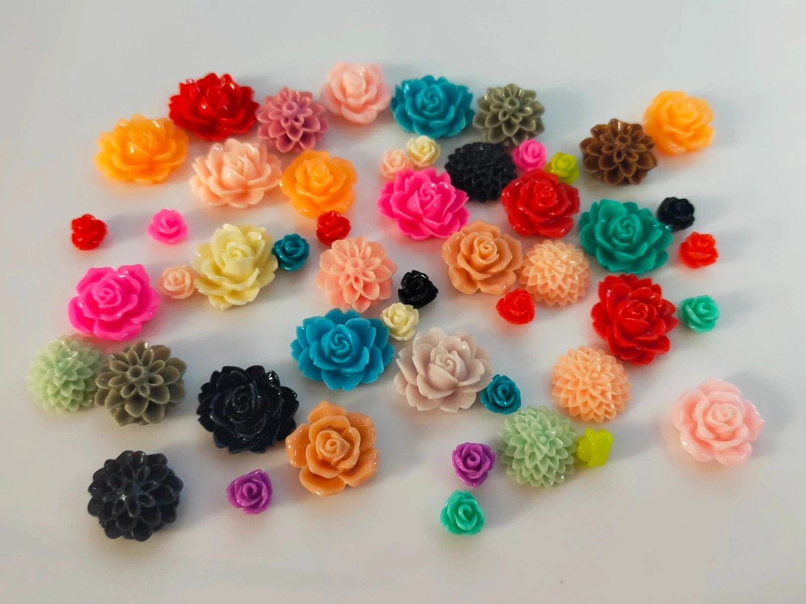 50 cabochons de resina em forma de flor lote nº6587 – photo 5